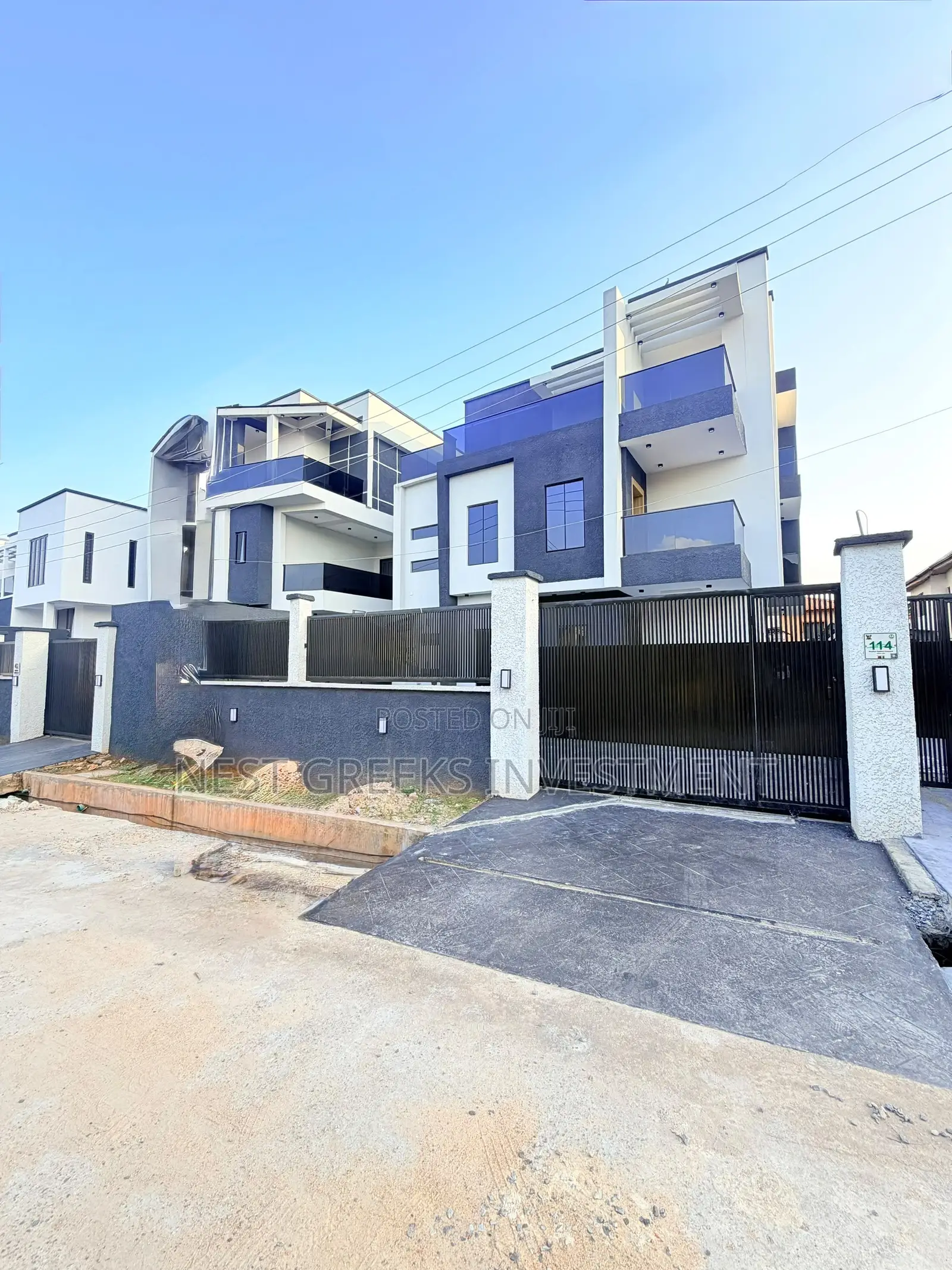 5bdrm Duplex in Omole Phase 1 for sale
