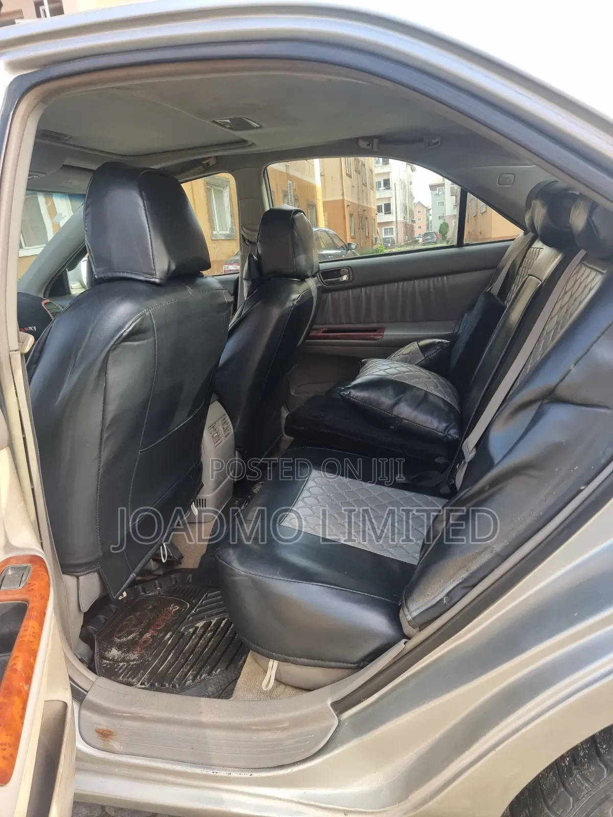 Toyota Camry 2.4 XLE 2005 Silver