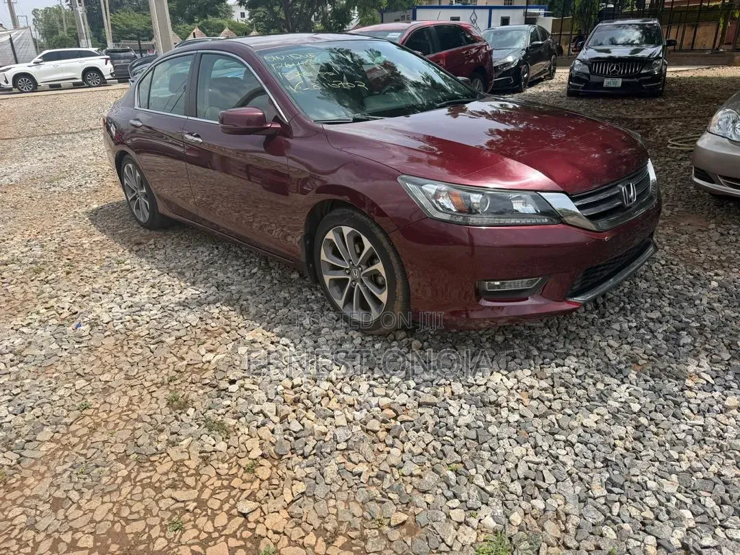 Honda Accord EX-L 4dr Sedan FWD (2.4L 4cyl 2A) 2013 Red