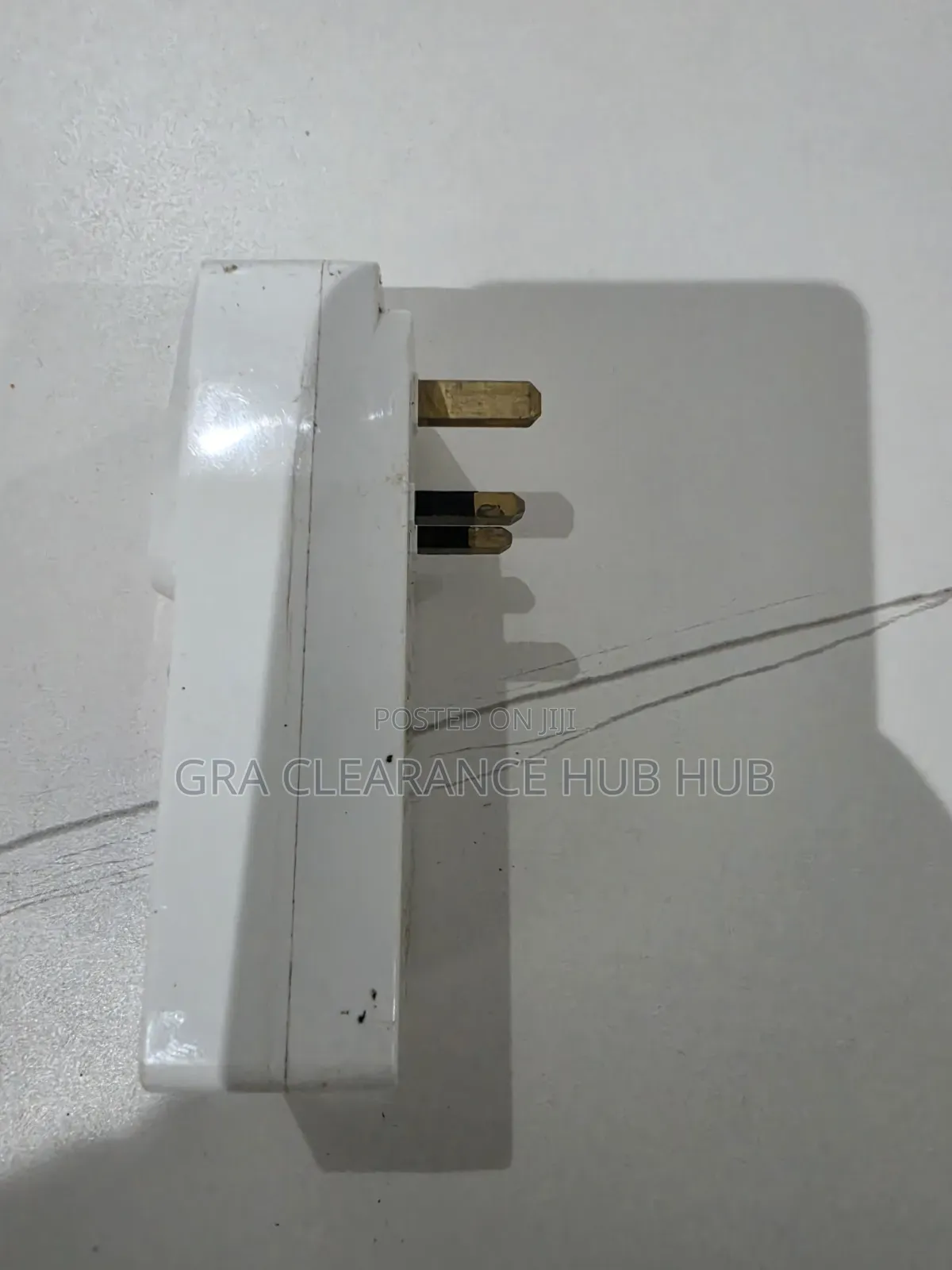 Automatic TV and Fridge Guard Power Surge Protector