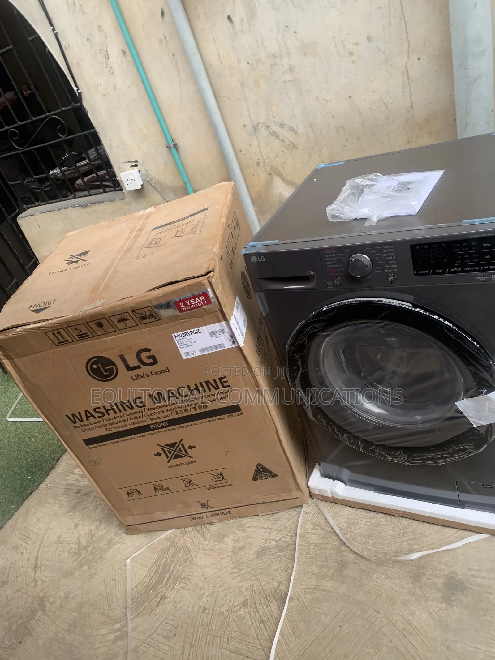 LG F4V3RYP6JE High Capacity 10.5KG Automatic Laundry Washer