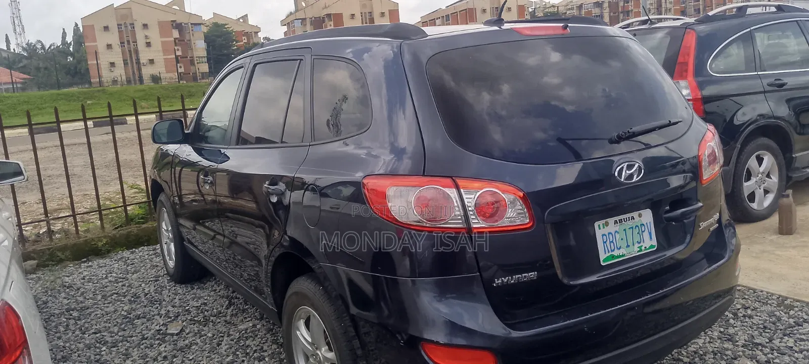 Hyundai Santa Fe 2011 Black