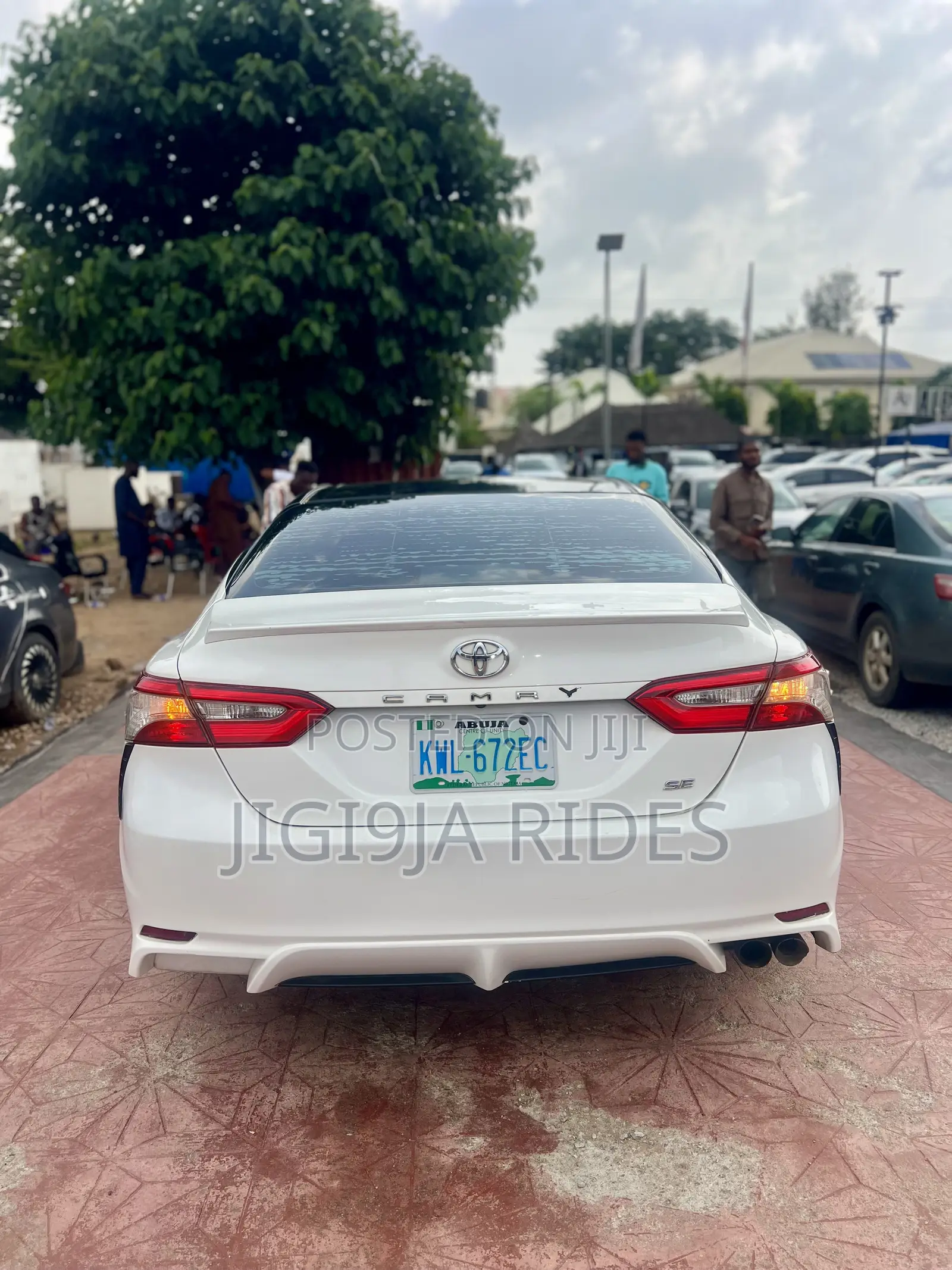 Toyota Camry 2020 White
