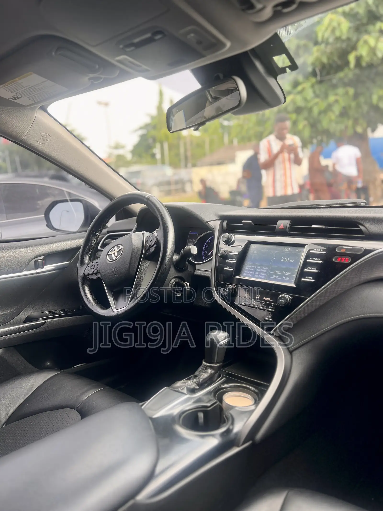 Toyota Camry 2020 White