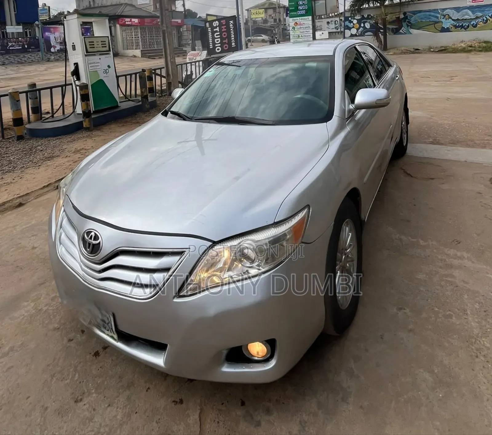 Toyota Camry 2011 Silver