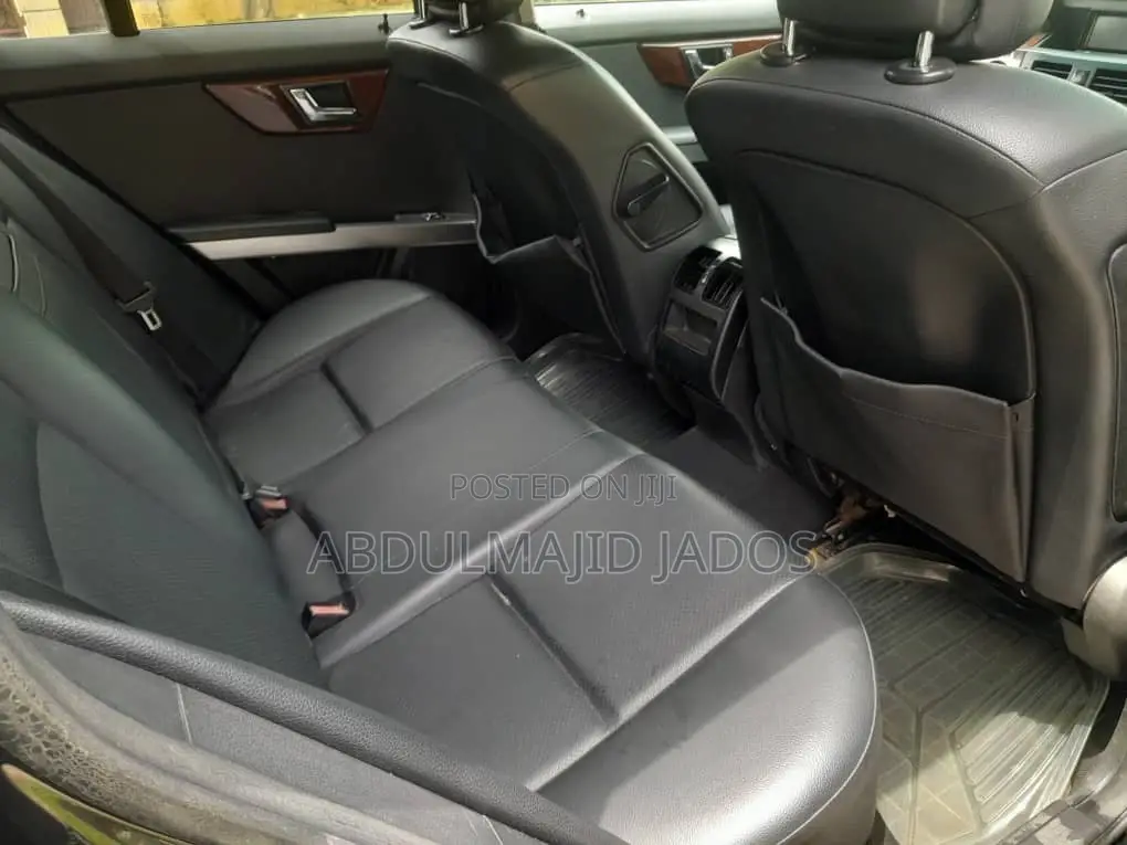 Mercedes-Benz GLK-Class 2011 Black