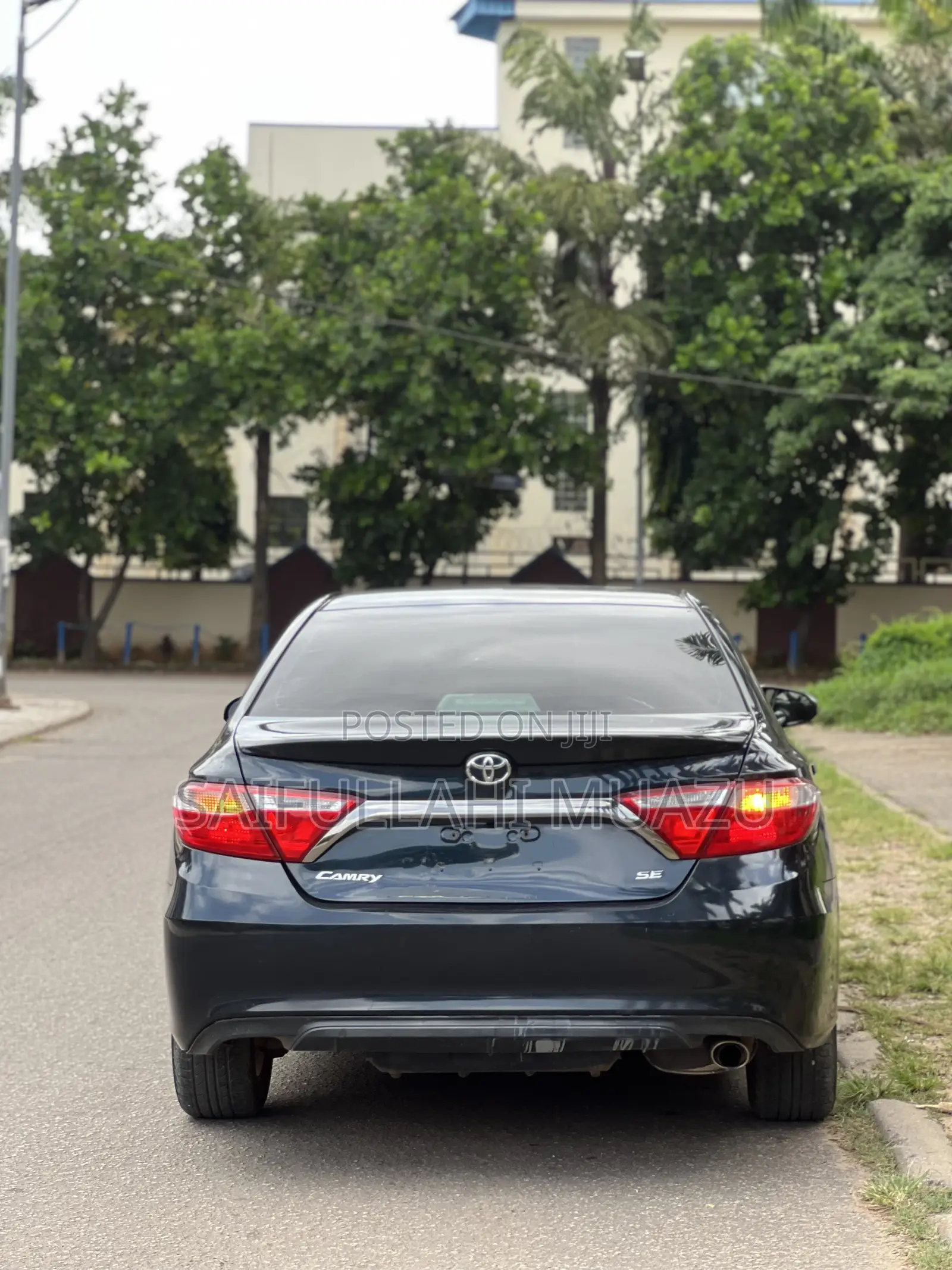 Toyota Camry SE 4dr Sedan (2.5L 4cyl 6A) 2016 Black