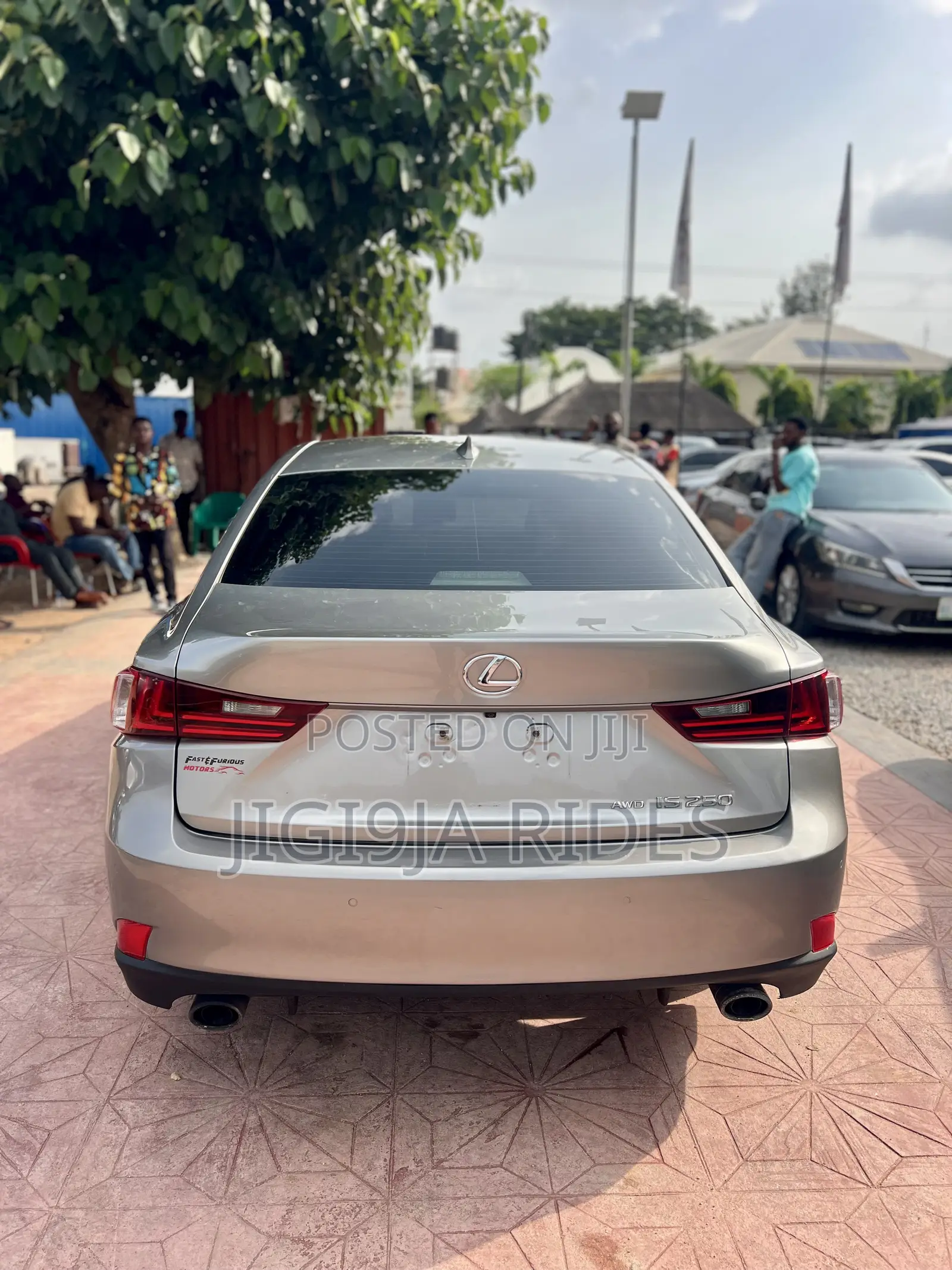 Lexus IS 250 2015 Gold
