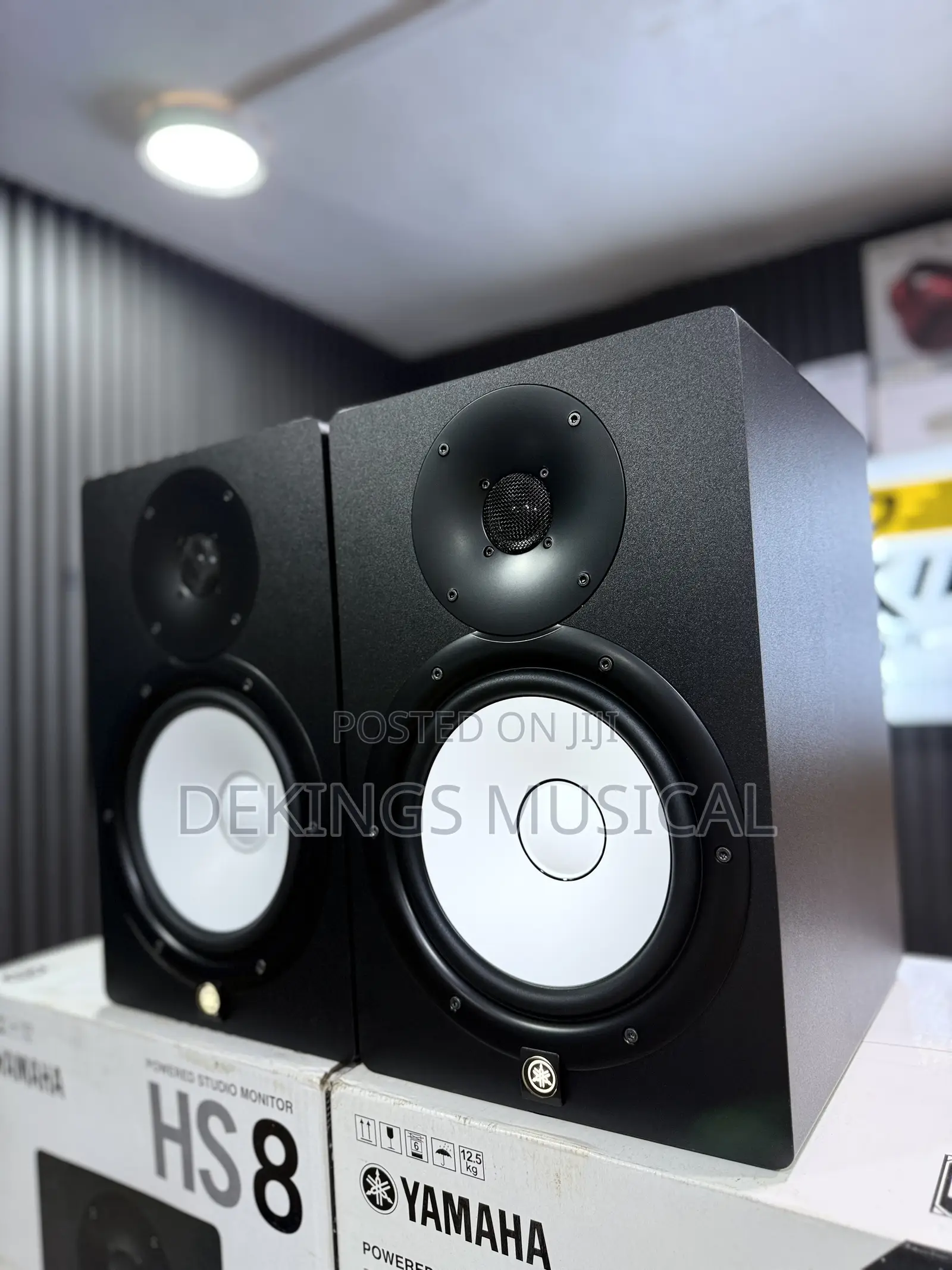 Original Yamaha HS8 Powered Studio Monitors