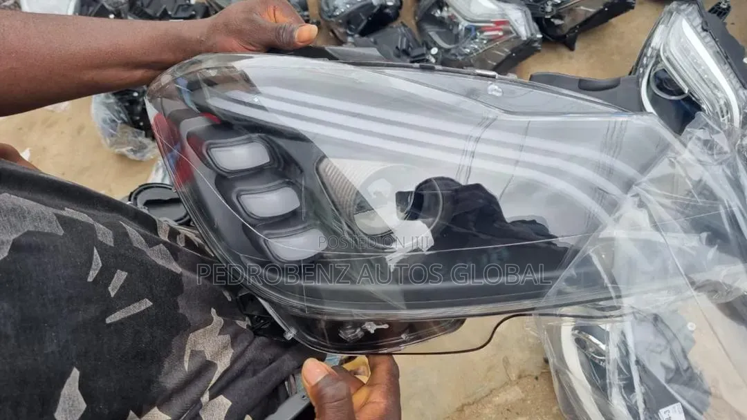 Headlight 204 Maybech 2014 Model