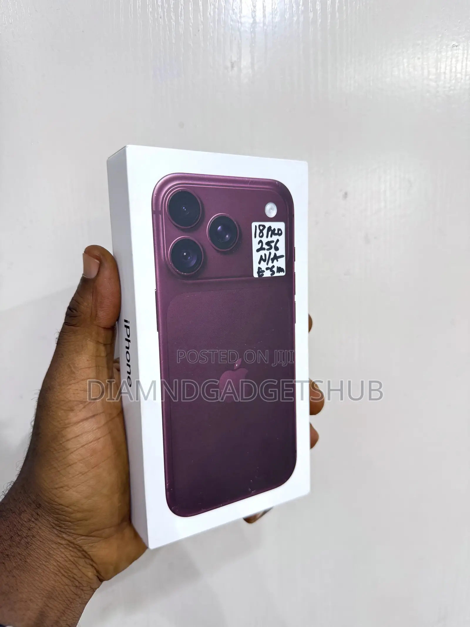 New Apple iPhone 18 Pro 256 GB Red