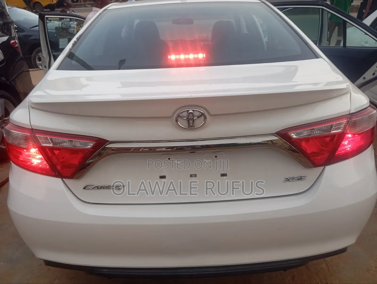 Toyota Camry LE 4dr Sedan (2.5L 4cyl 6A) 2016 Off white