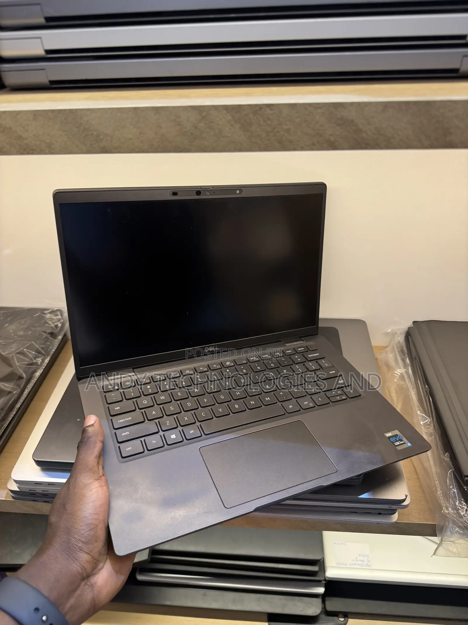 Laptop Dell Latitude 7420 16GB Intel Core i5 SSD 256GB