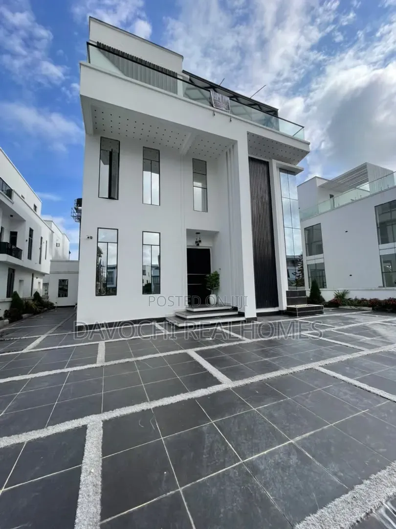 5bdrm Duplex in Osapa london for sale