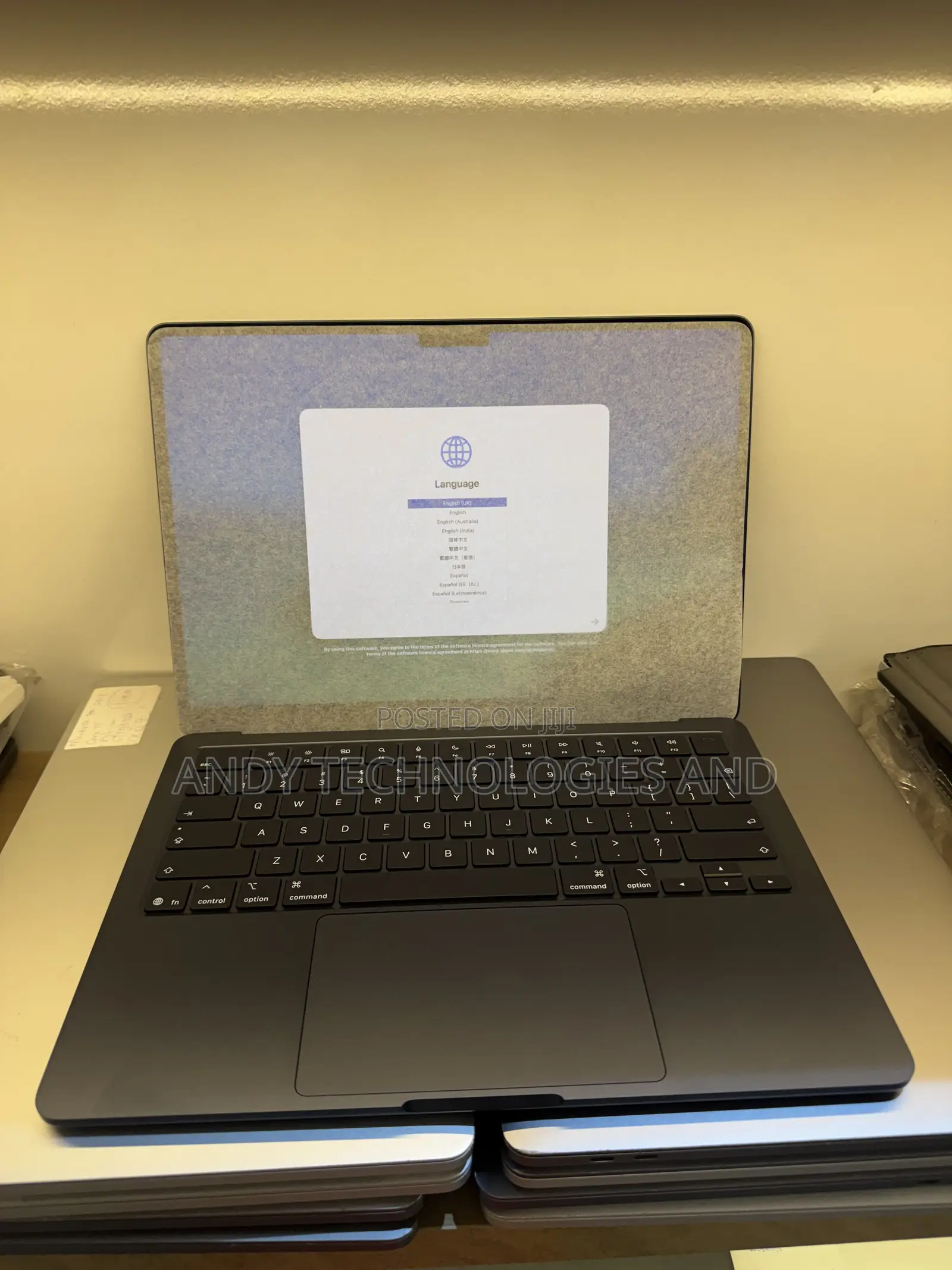 New Laptop Apple MacBook Air 2026 M5 16GB Apple M5 SSD 512GB