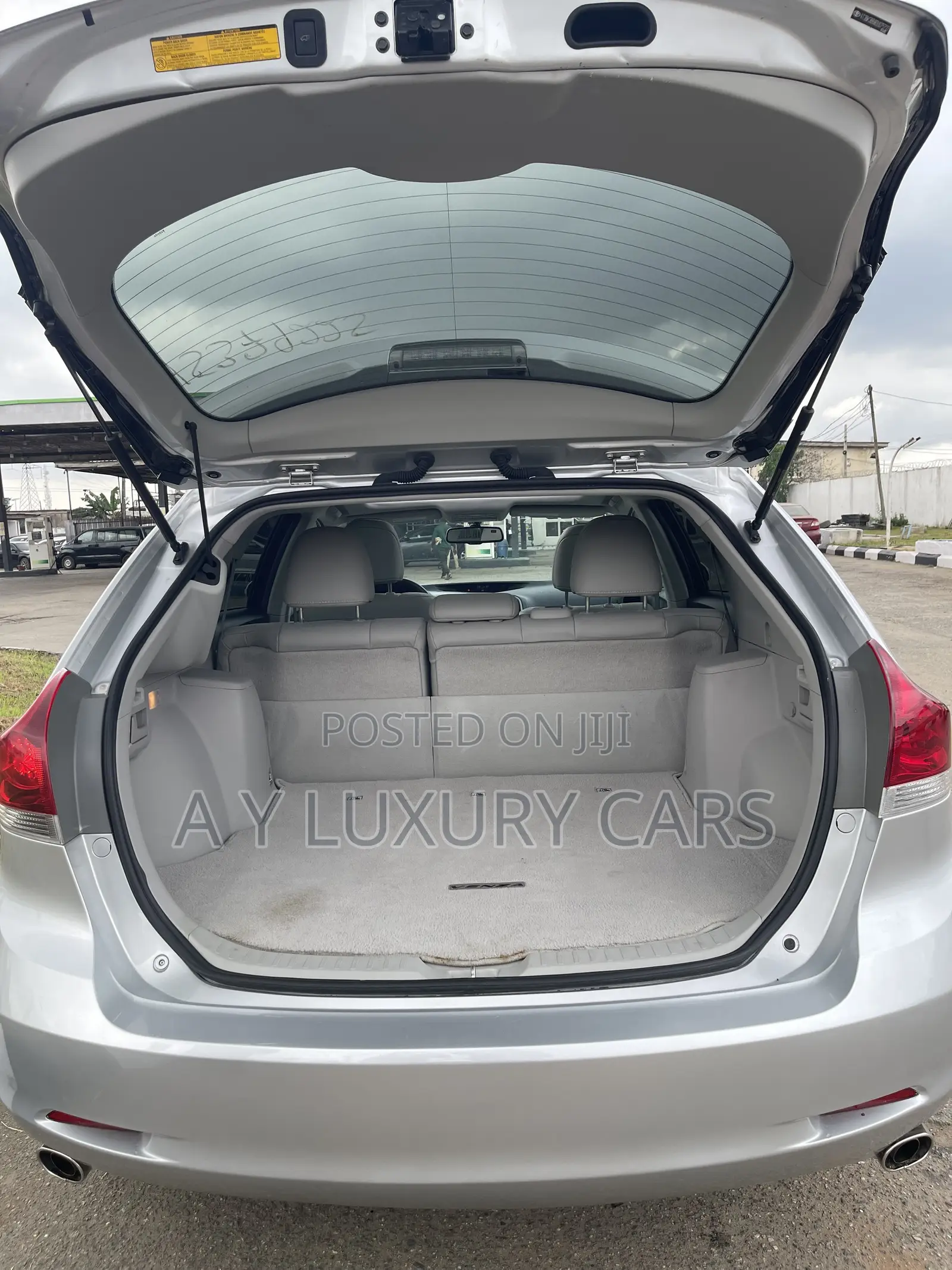 Toyota Venza XLE AWD 2013 Silver