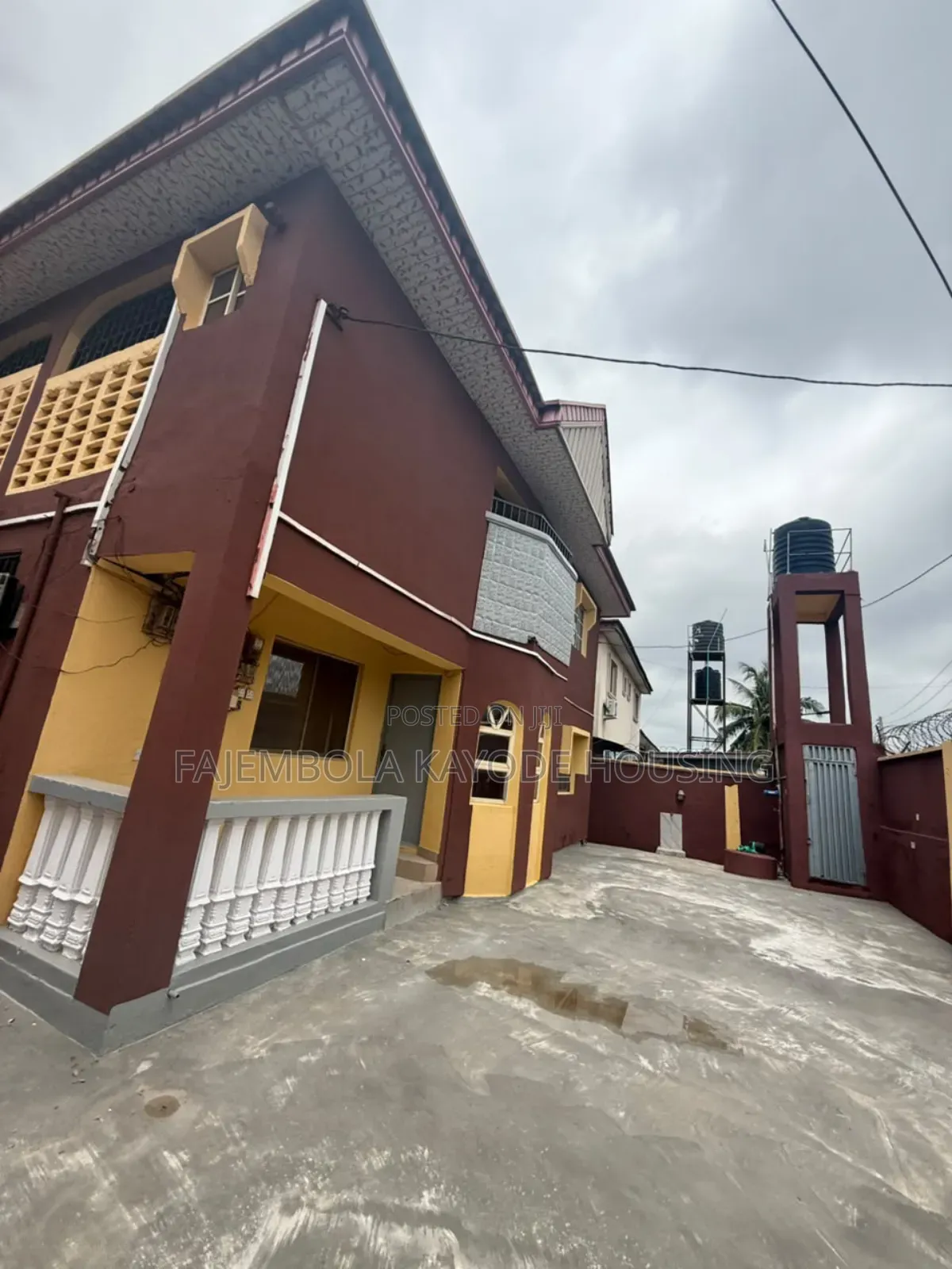 3bdrm Block of Flats in Wuraola Esan Street, Rind Road for sale