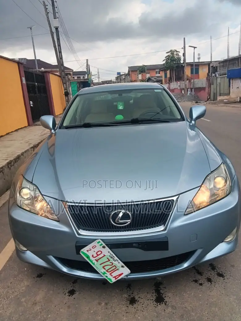 Lexus IS 2008 Blue