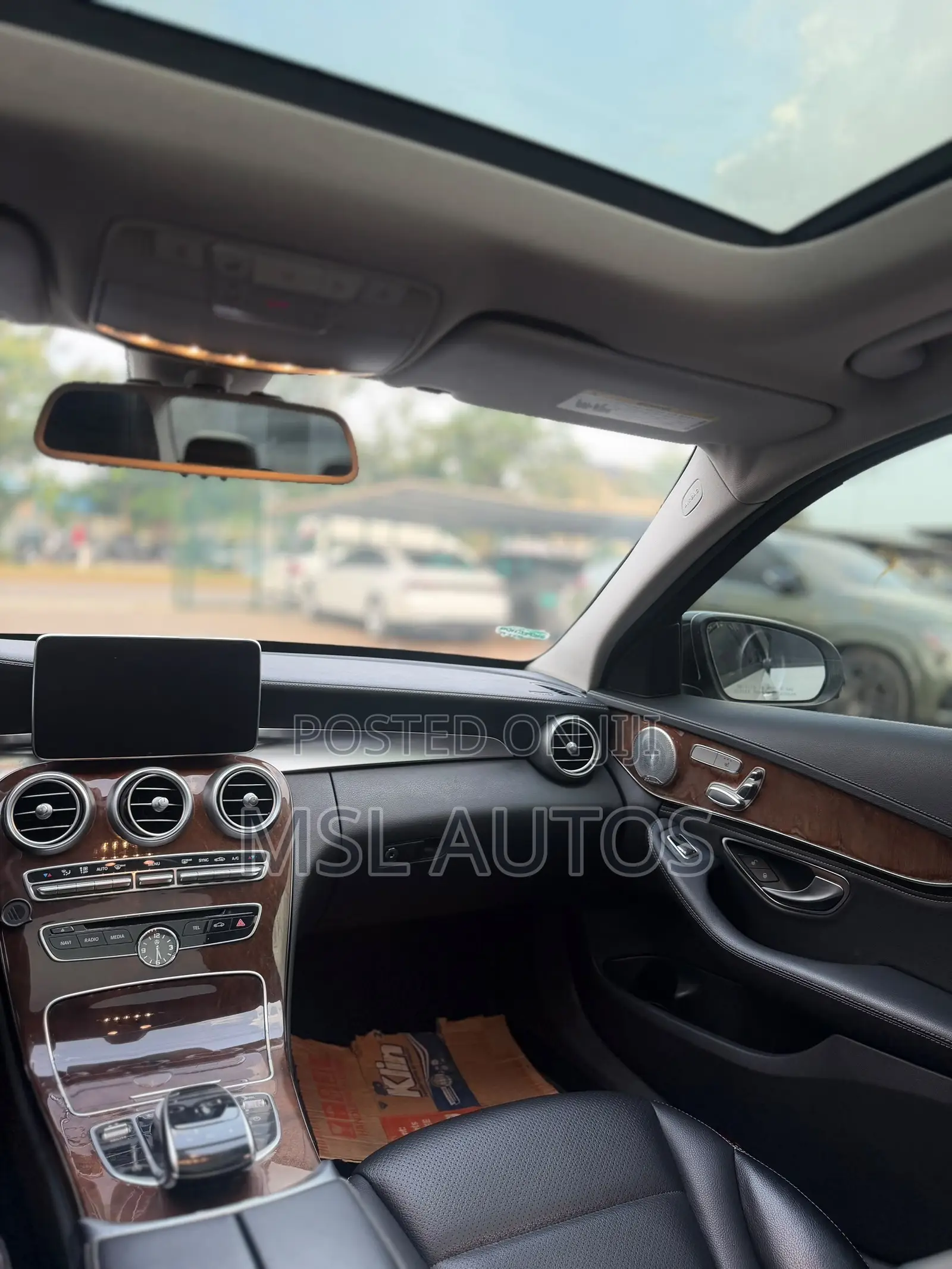 Mercedes-Benz C300 2016 Silver