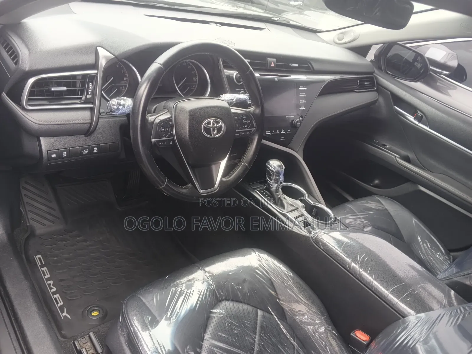 Toyota Camry XLE (2.5L 4cyl 8A) 2019 Black