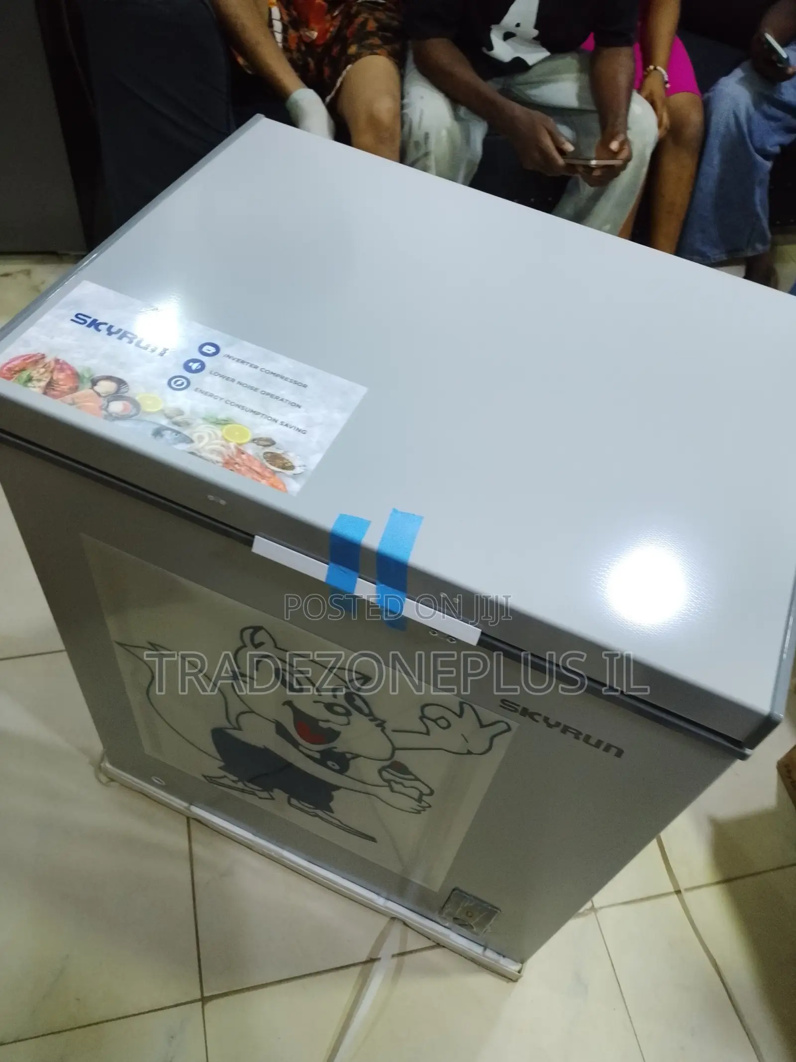 Buy SKYRUN 145 Litres BD-180AI Chest Freezer Today