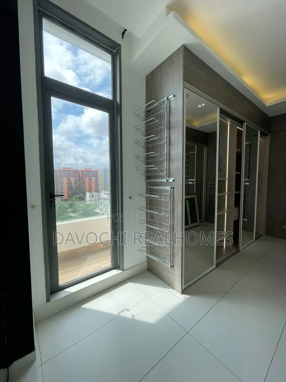 3bdrm Apartment in Banana Island for rent