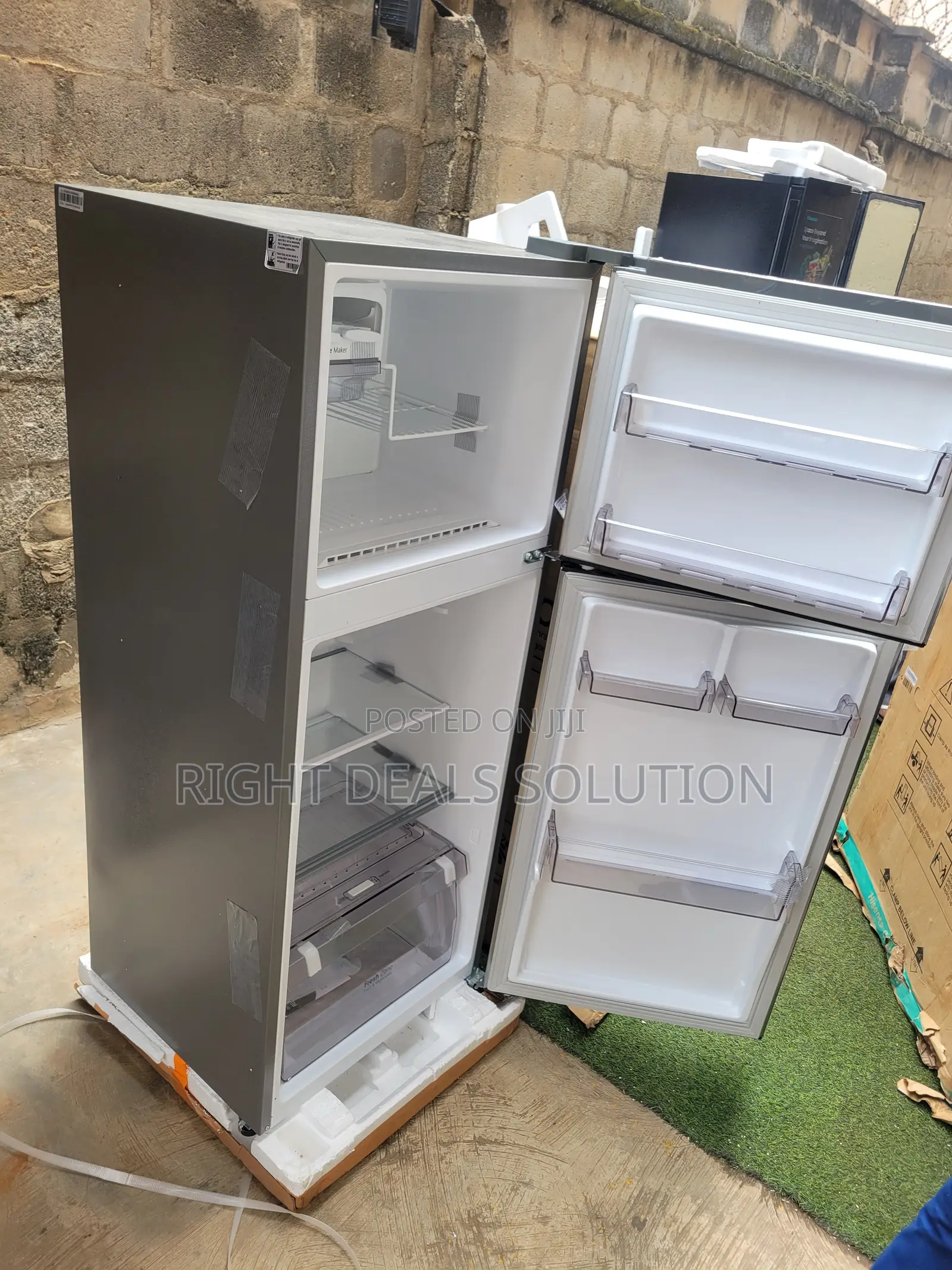 GL-C252SLBB 234L Household Cooling Appliance