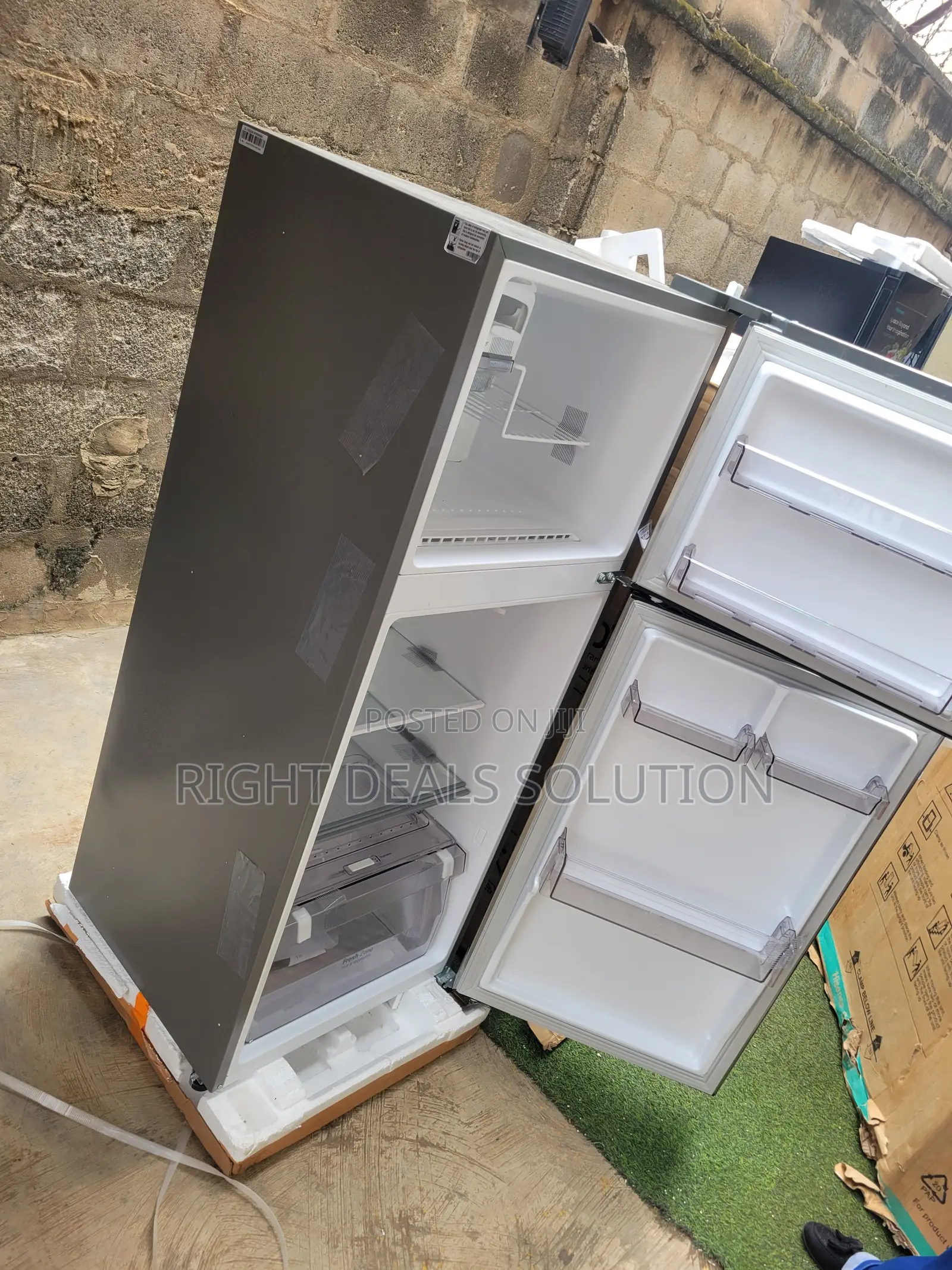 GL-C252SLBB 234L Household Cooling Appliance