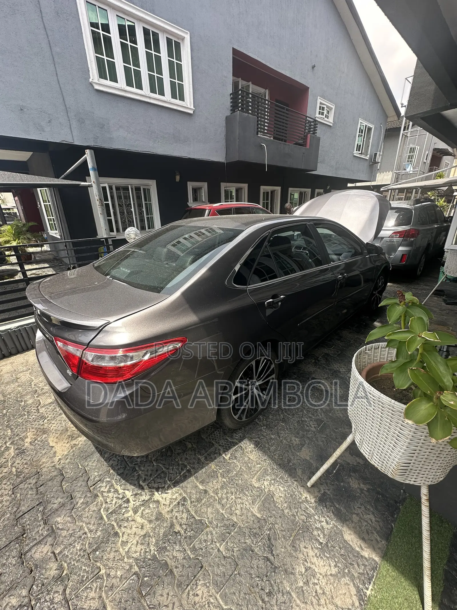 Toyota Camry SE 4dr Sedan (2.5L 4cyl 6A) 2017 Silver