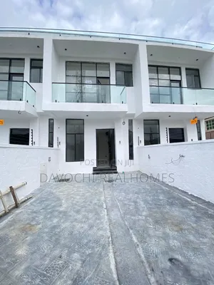 3bdrm Duplex in Sangotedo for sale