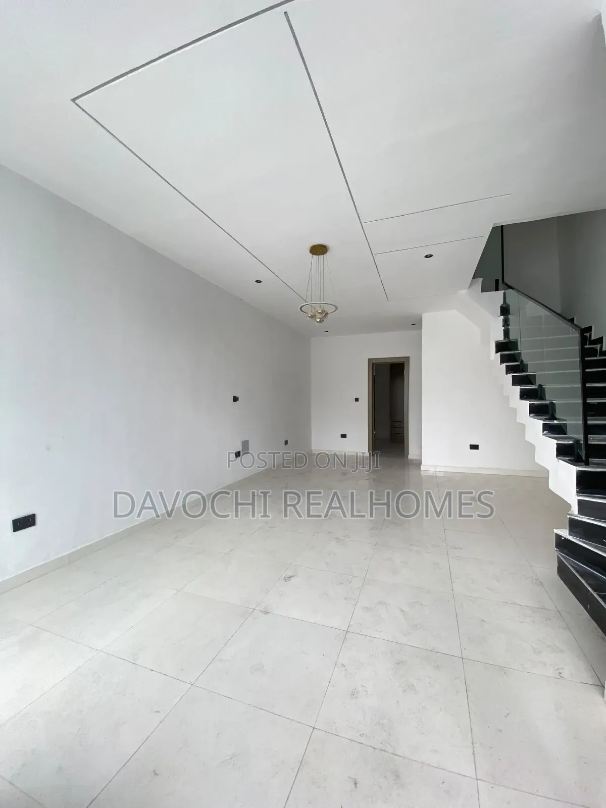 3bdrm Duplex in Sangotedo for sale