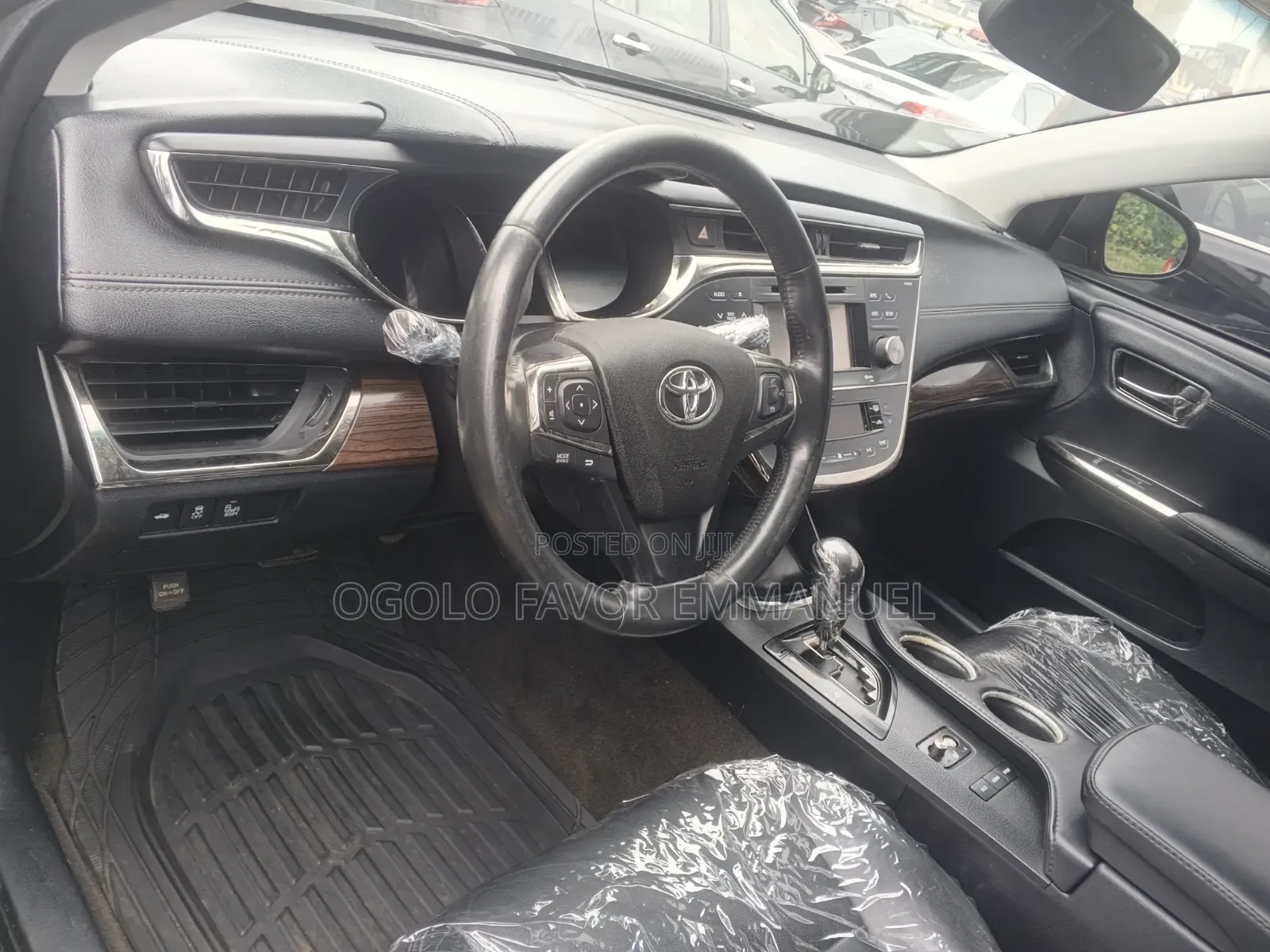 Toyota Avalon XLE 4dr Sedan (3.5L 6cyl 6A) 2014