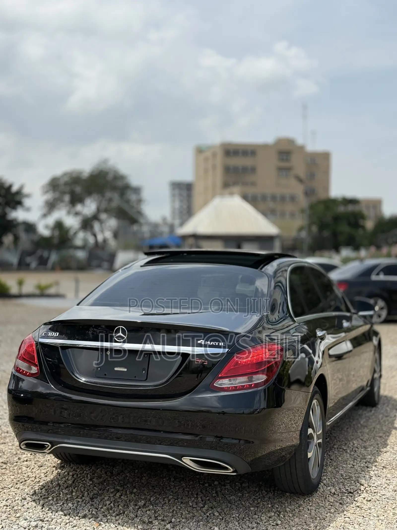 Mercedes-Benz C300 Sport 4Matic Sedan AWD (2.0L 4cyll 7A) 2016 Black