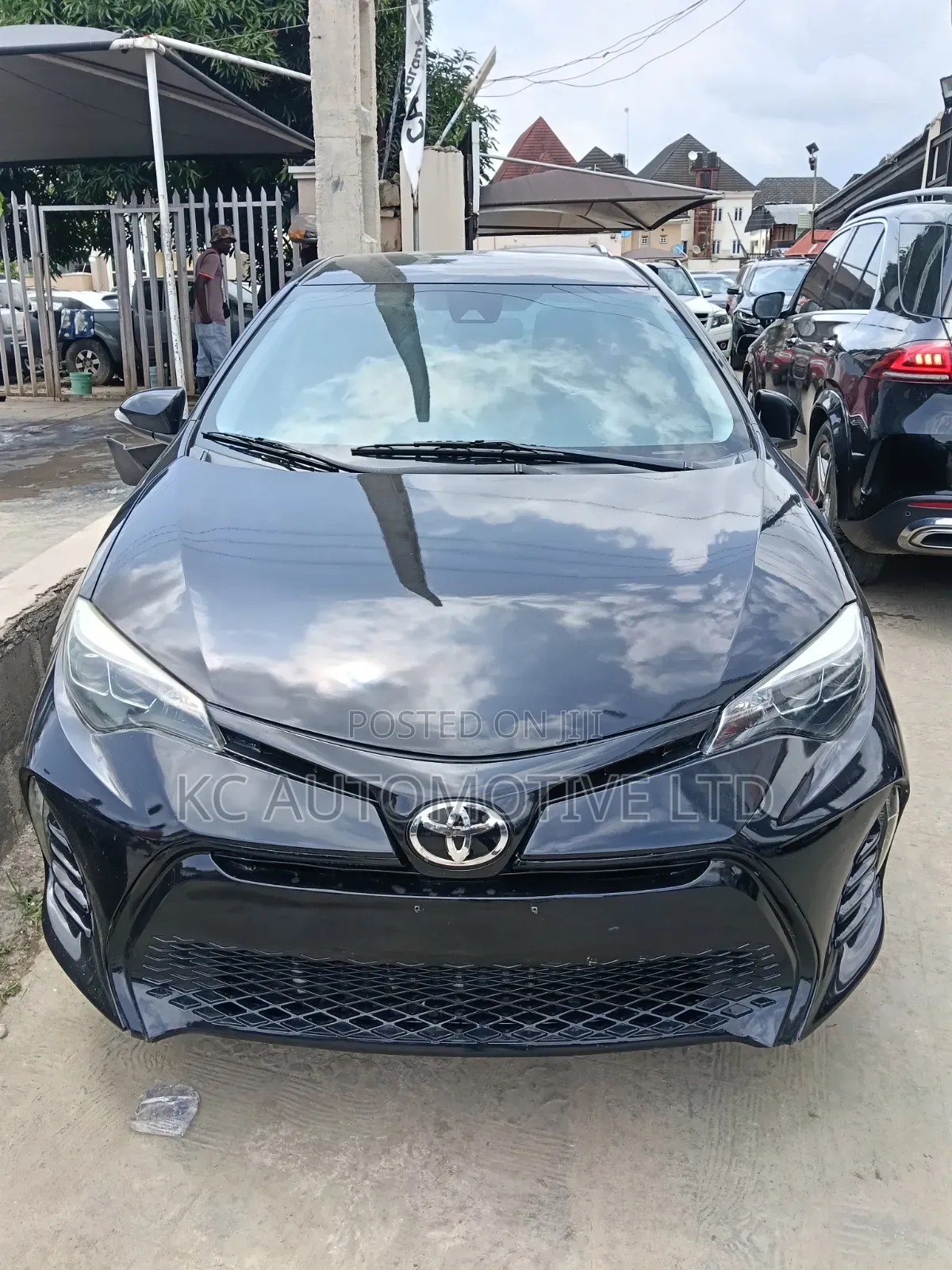 Toyota Corolla 2017 Black