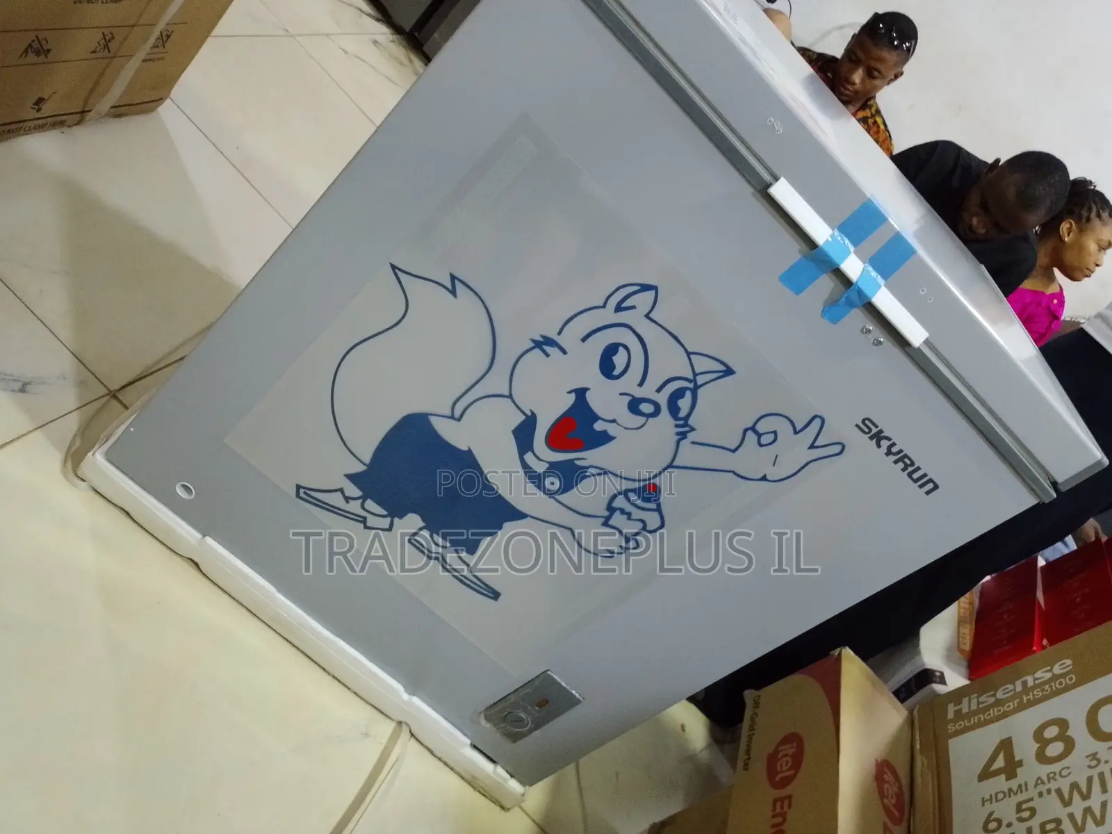 Get the SKYRUN BD-180AI 145L Freezer for Your Home