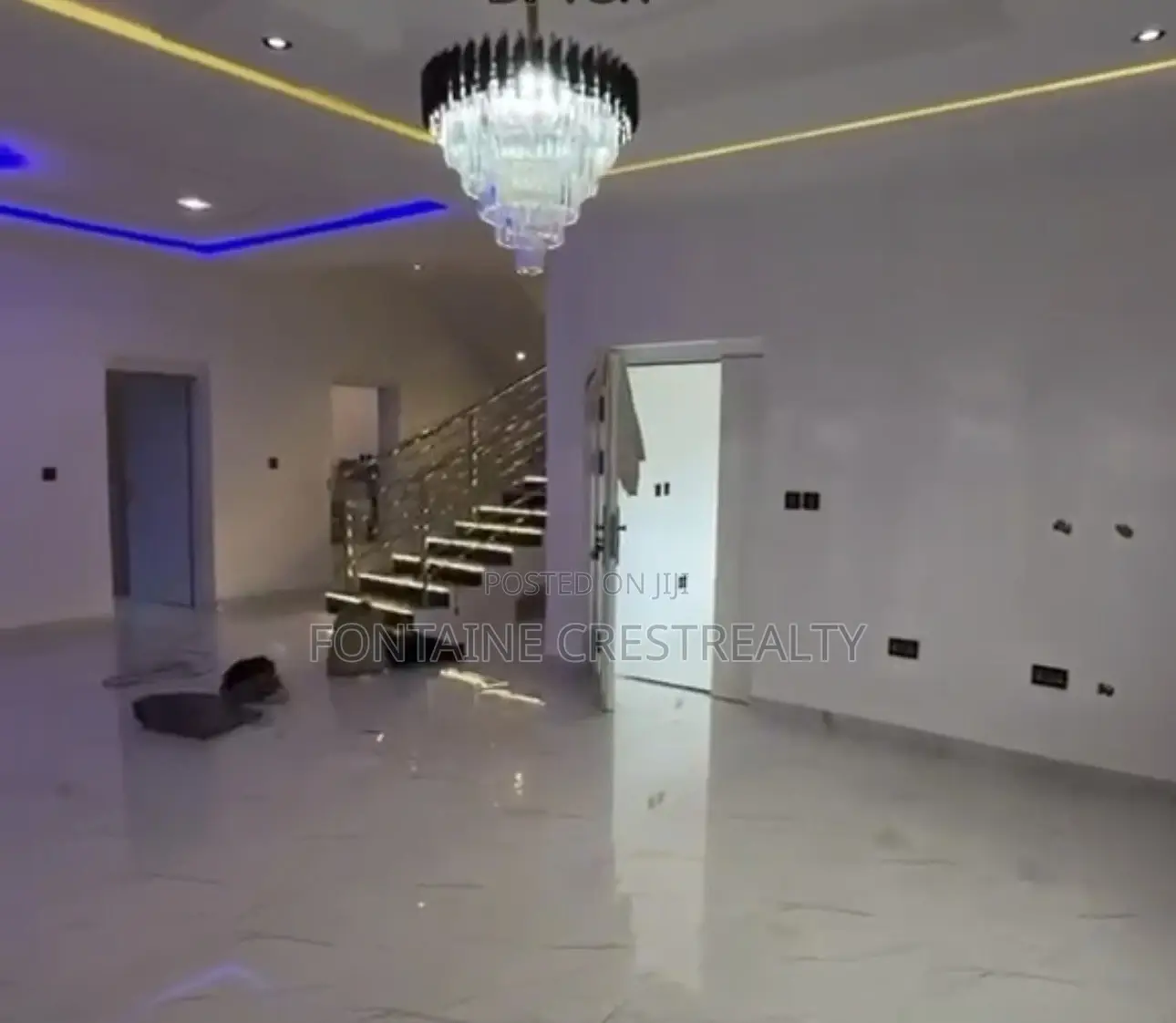 4bdrm Duplex in Abuja (FCT) for sale