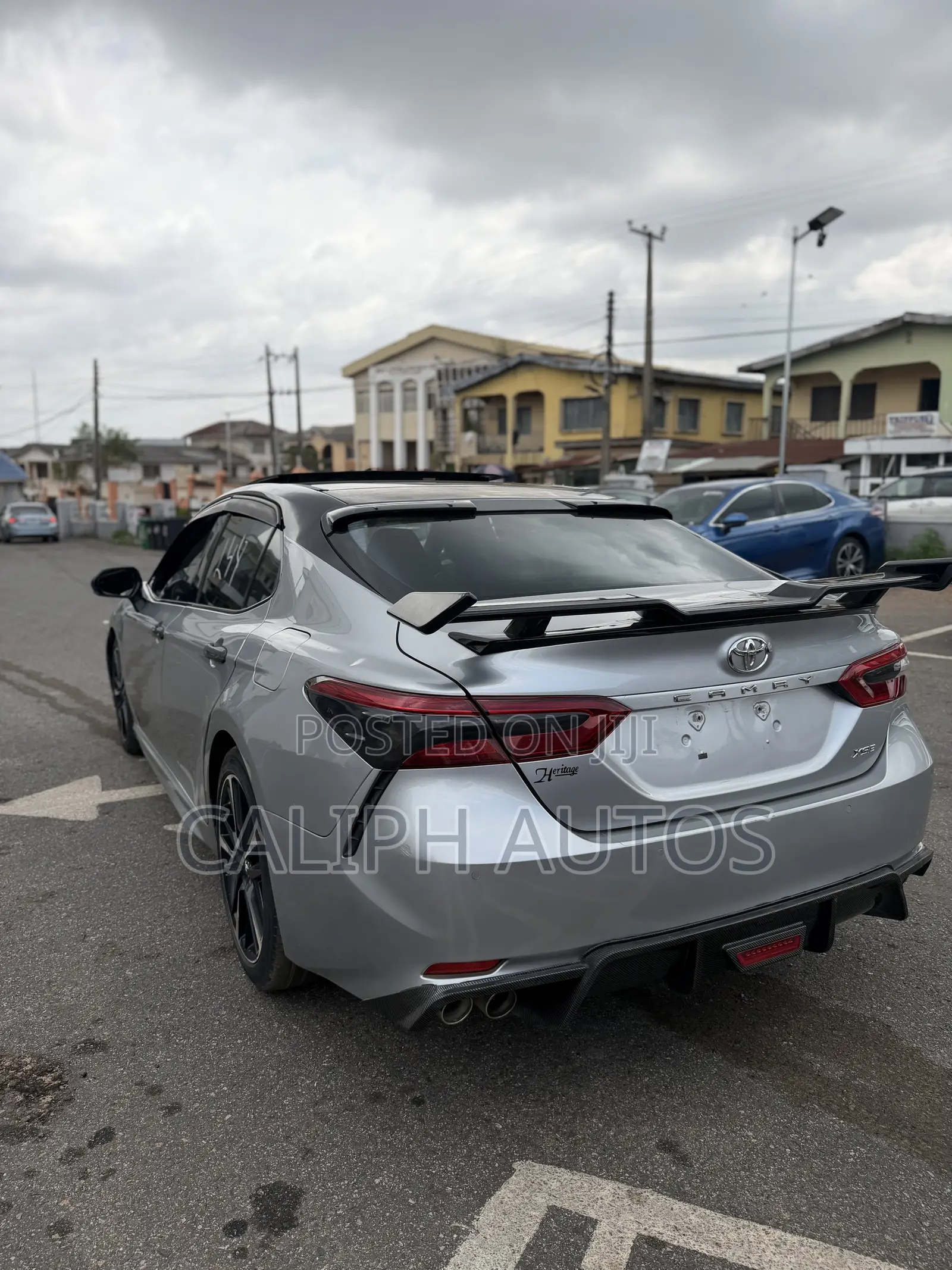 Toyota Camry XSE (2.5L 4cyl 8A) 2019 Blue