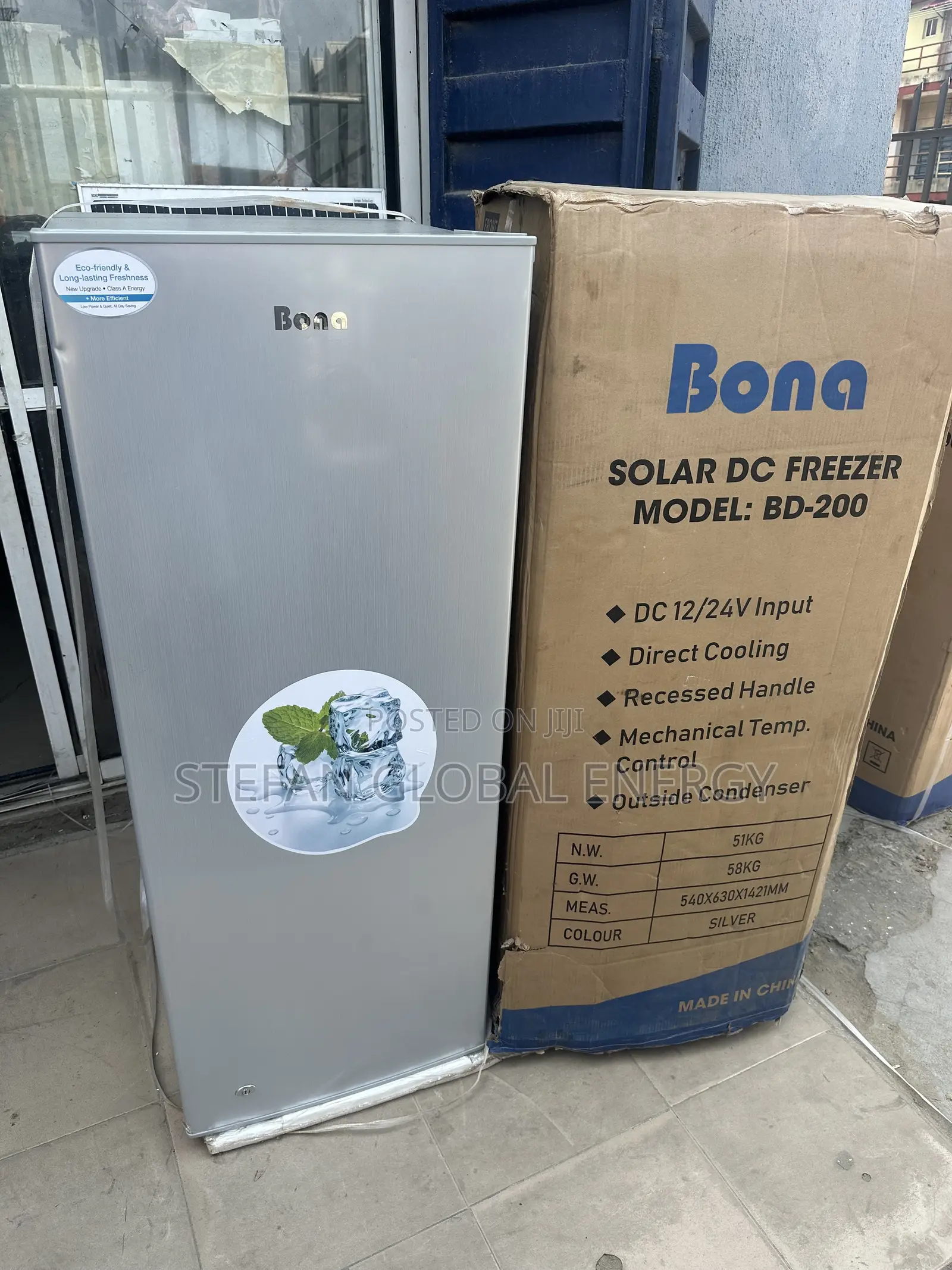 200L Bona Solar Dc Ice Maker Upright Freezer