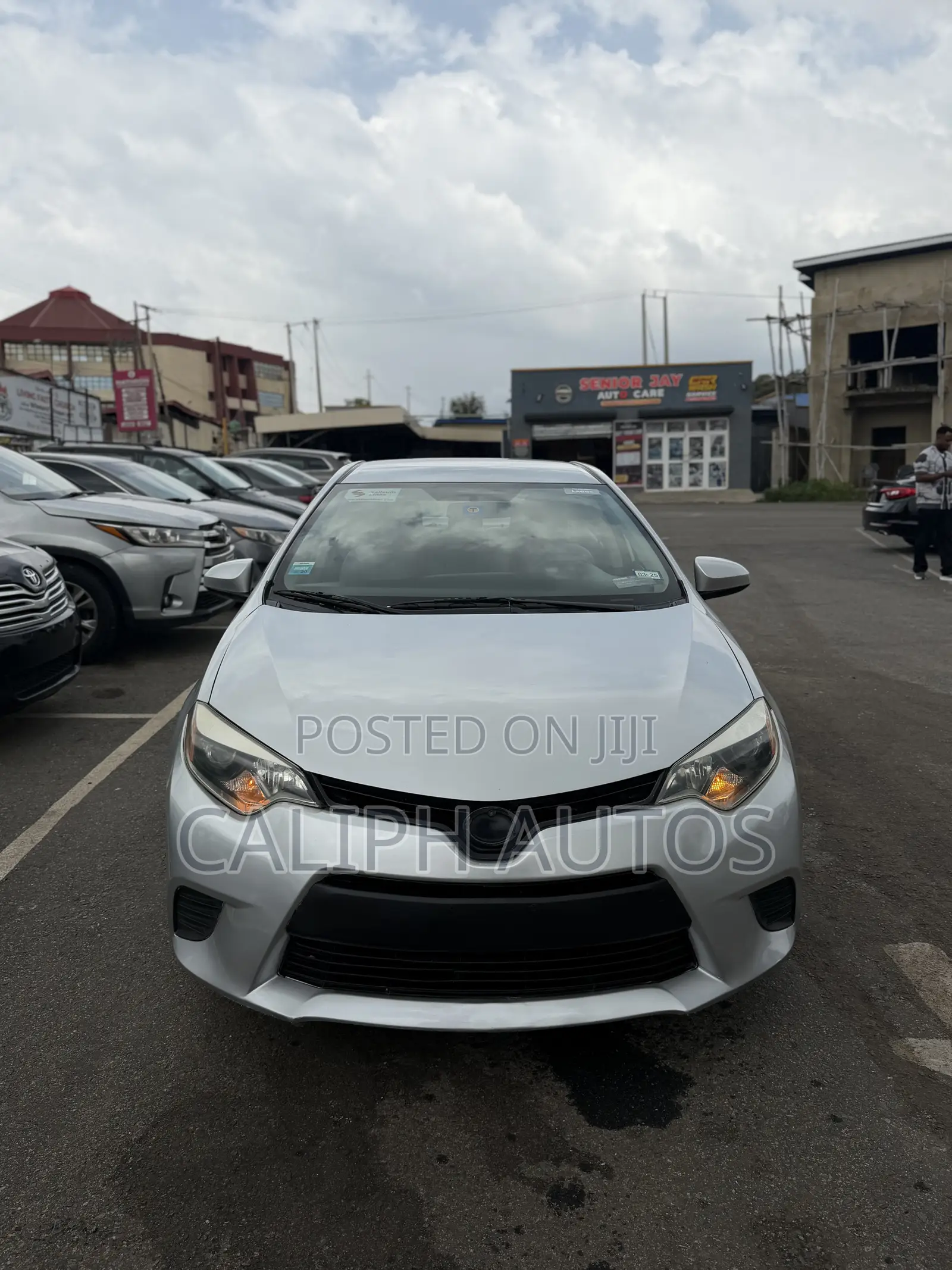 Toyota Corolla LE Eco Premium 4dr Sedan (1.8L 4cyl CVT) 2015 Silver