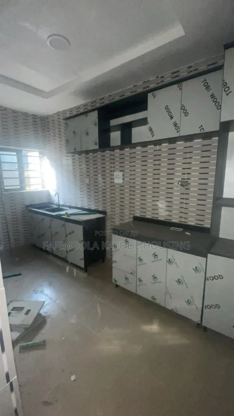 2bdrm Bungalow in Adeoyo for rent