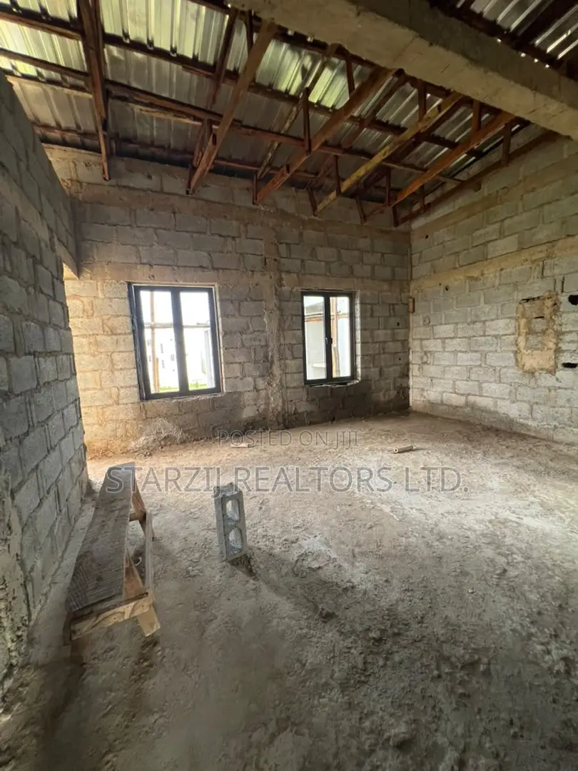 5bdrm Duplex in Mabushi for sale