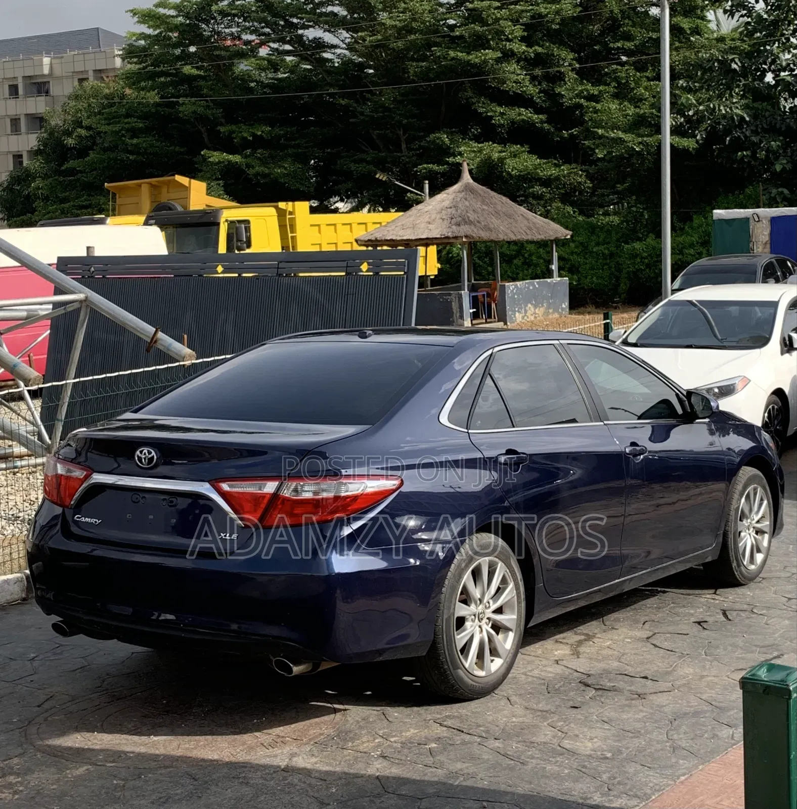Toyota Camry 2016 Blue