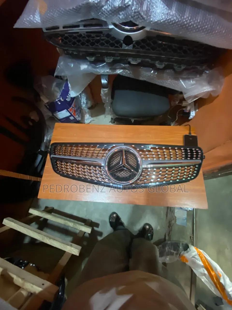 Front Grill C 300 205 Model