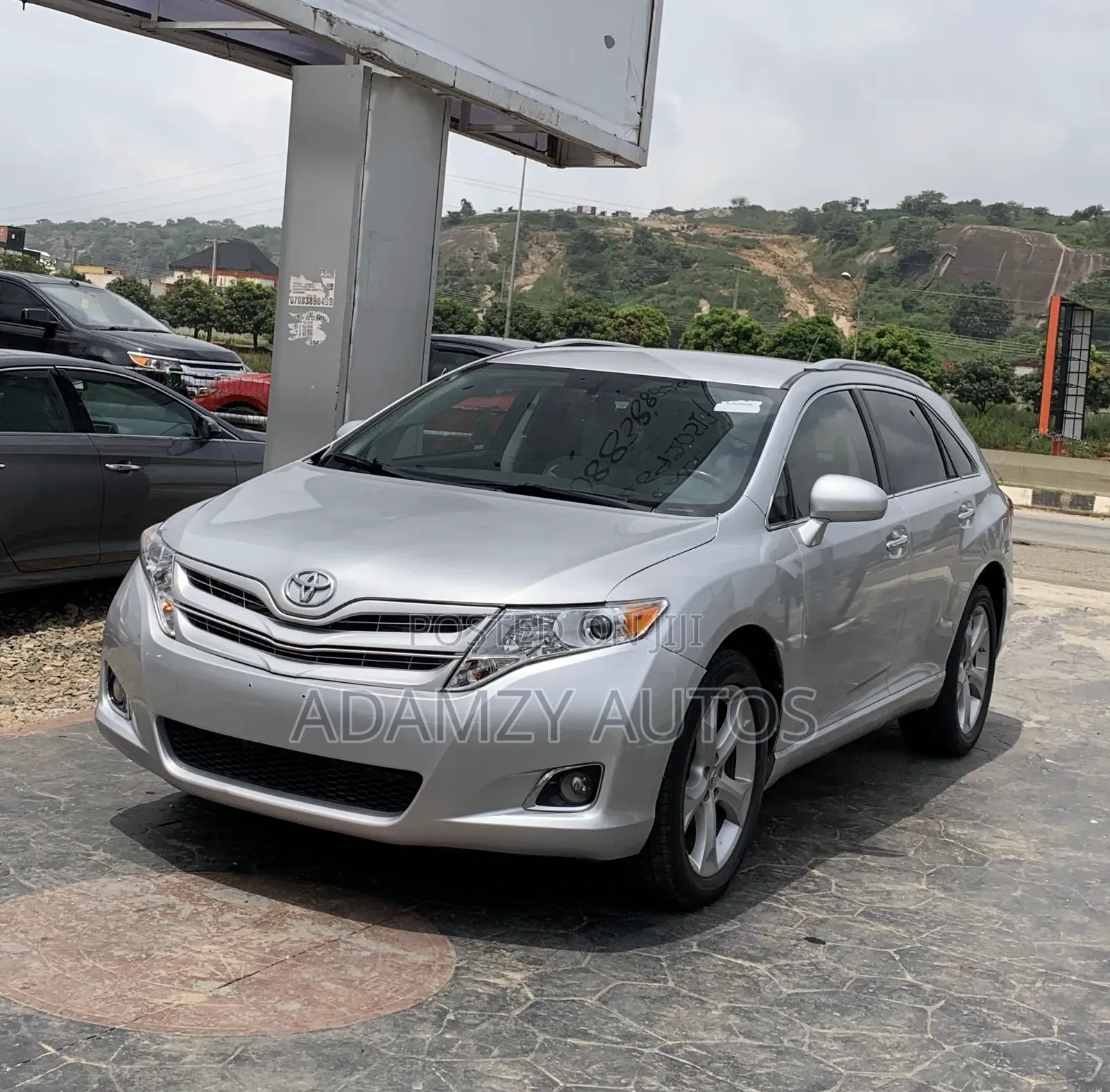 Toyota Venza 2011 Silver