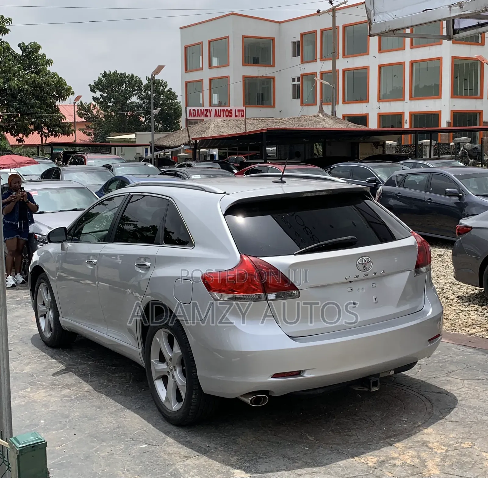 Toyota Venza 2011 Silver