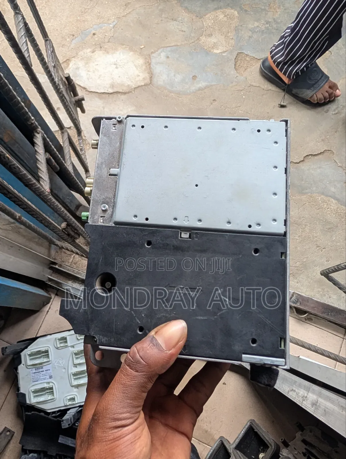 Mercedes Benz Radio ML167
