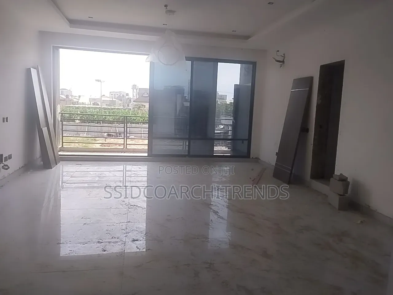 3bdrm Block of Flats in Call To Access, Lekki Phase 1 for sale