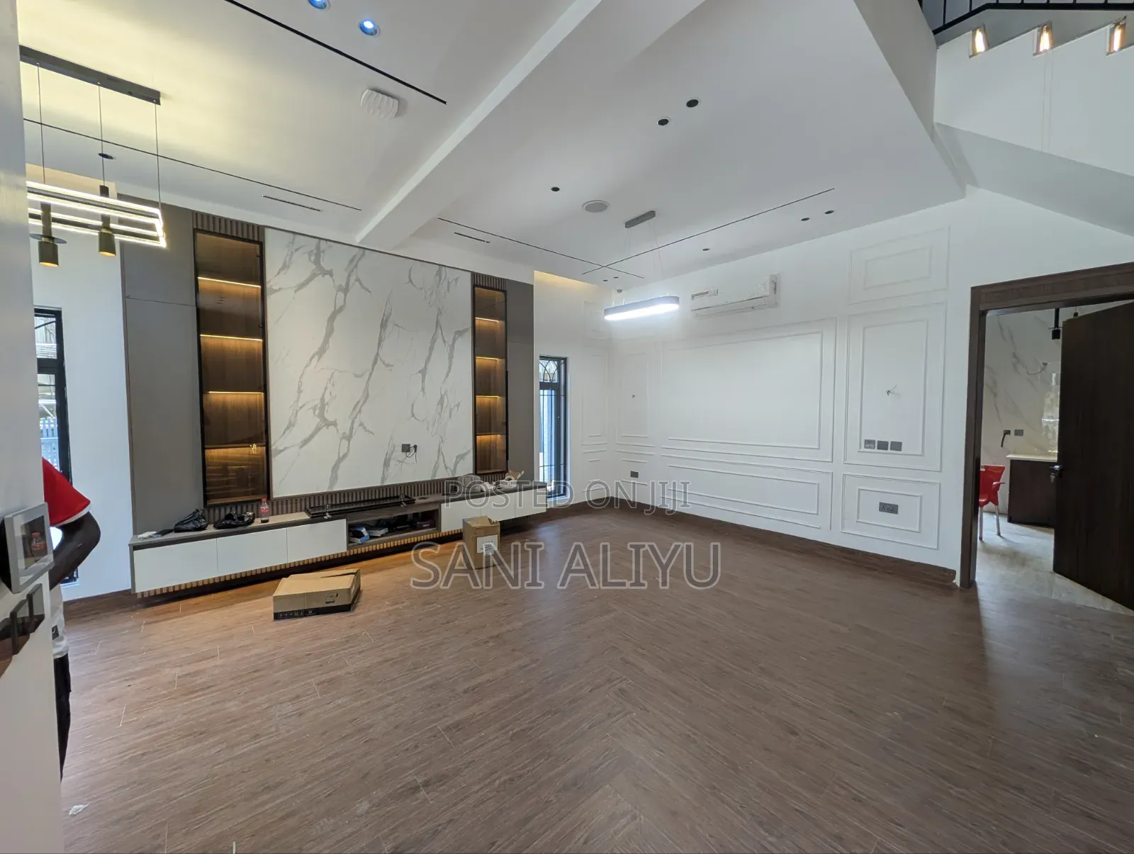 5bdrm Duplex in Katampe (Main) for sale