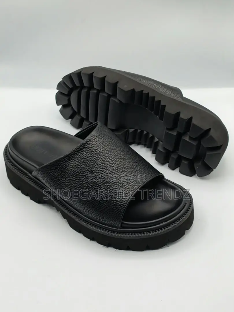 Covered Bertozzi Chunky Palm Slippers