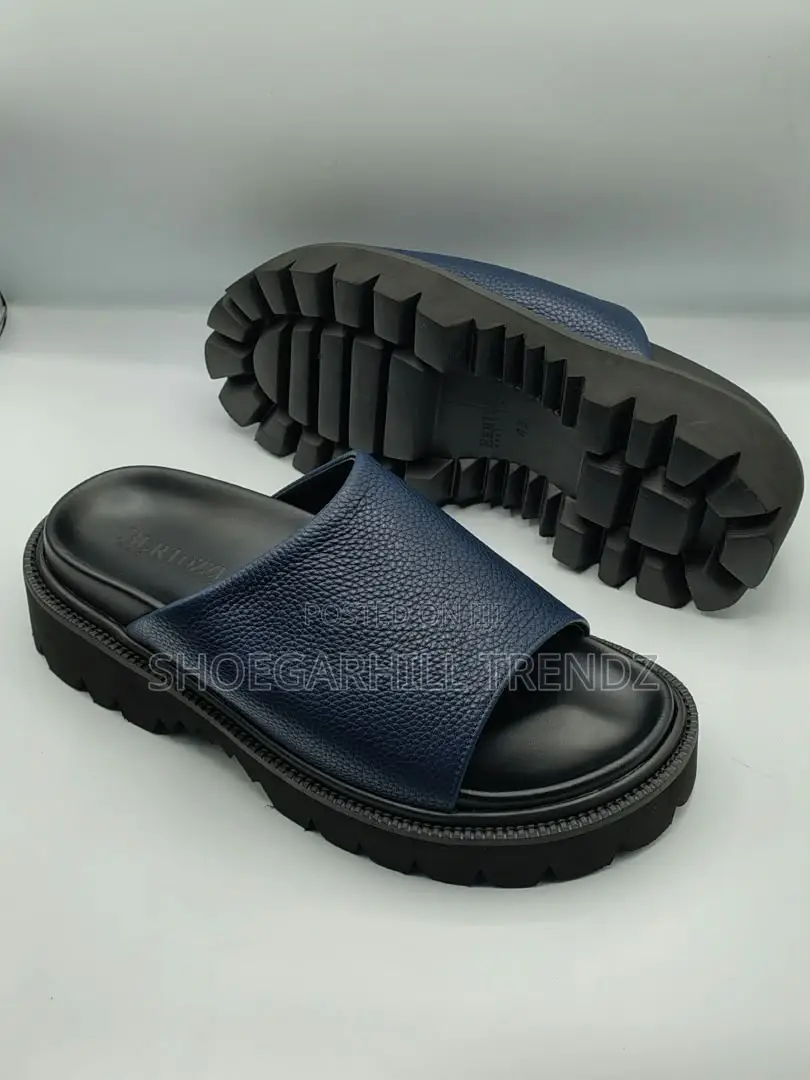 Covered Bertozzi Chunky Palm Slippers